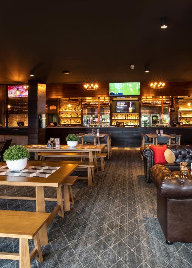 Nightcap At Manhattan Hotel Ringwood Εξωτερικό φωτογραφία